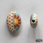 Flower & dots, almond bead size S