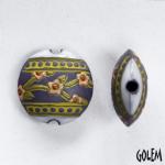Flowers on lilac, lentil bead size M