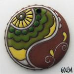 Paisley, large round, green on terracotta