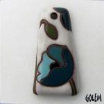 Trapezoid, terracotta, blue on white