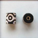 Waves & circles, black & white