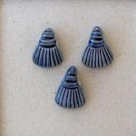 Small fans, Indigo